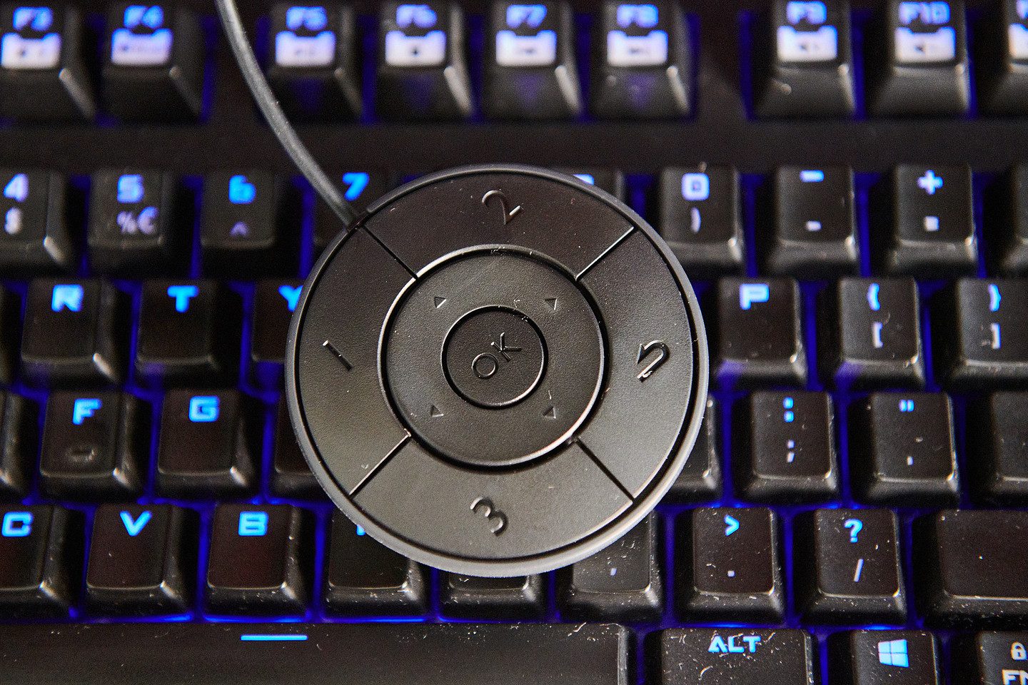 BenQ SW271 HotKey Puck
